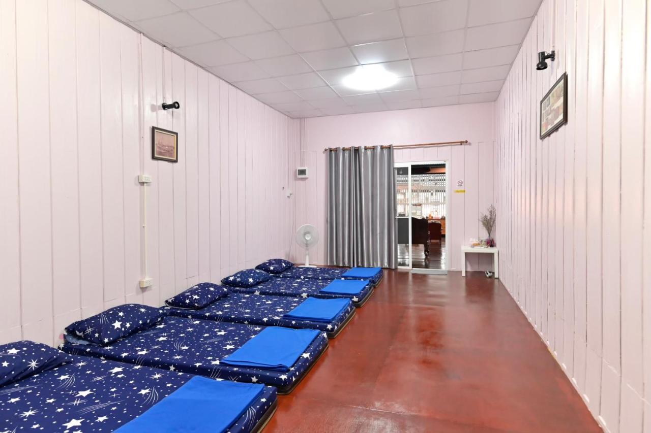 Rub Lom Chom Klong Homestay Чумфон Екстериор снимка