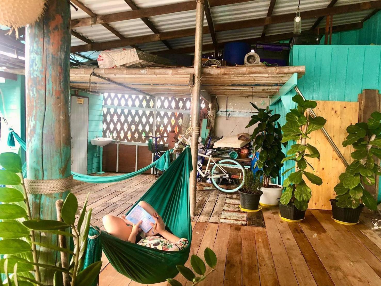 Rub Lom Chom Klong Homestay Чумфон Екстериор снимка